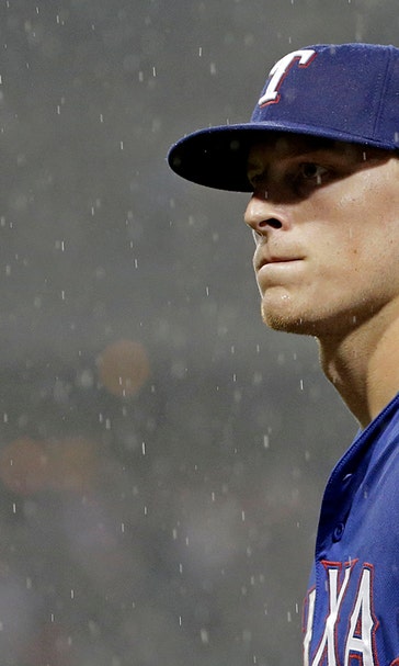 Rangers lose fourth straight in rain-shortened game vs. White Sox